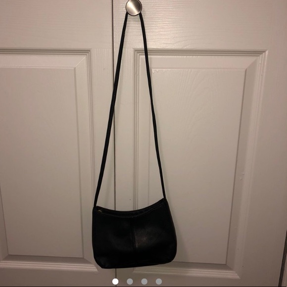 black leather purse - Picture 1 of 4
